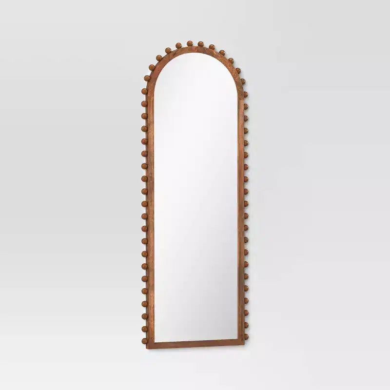 Specchio da terra ad arco marrone, 1 persona, 63,5 cm L x 165 cm H