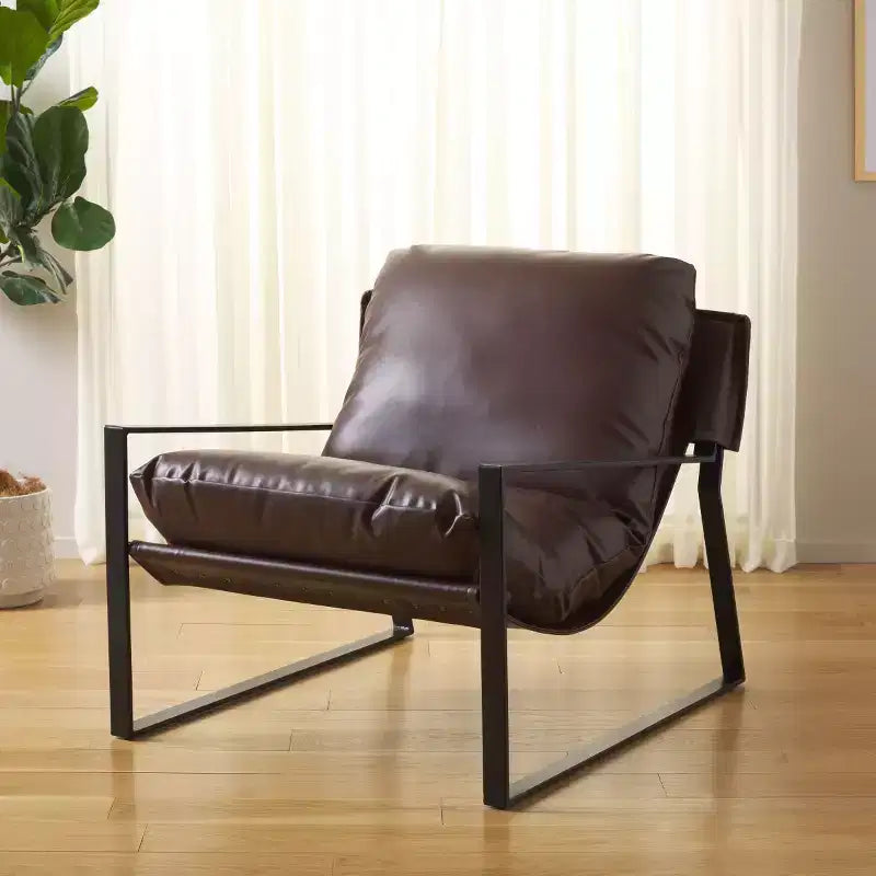 Poltrona Accent Monoposto in Marrone Scuro e Nero con Rivestimento Pillow Top