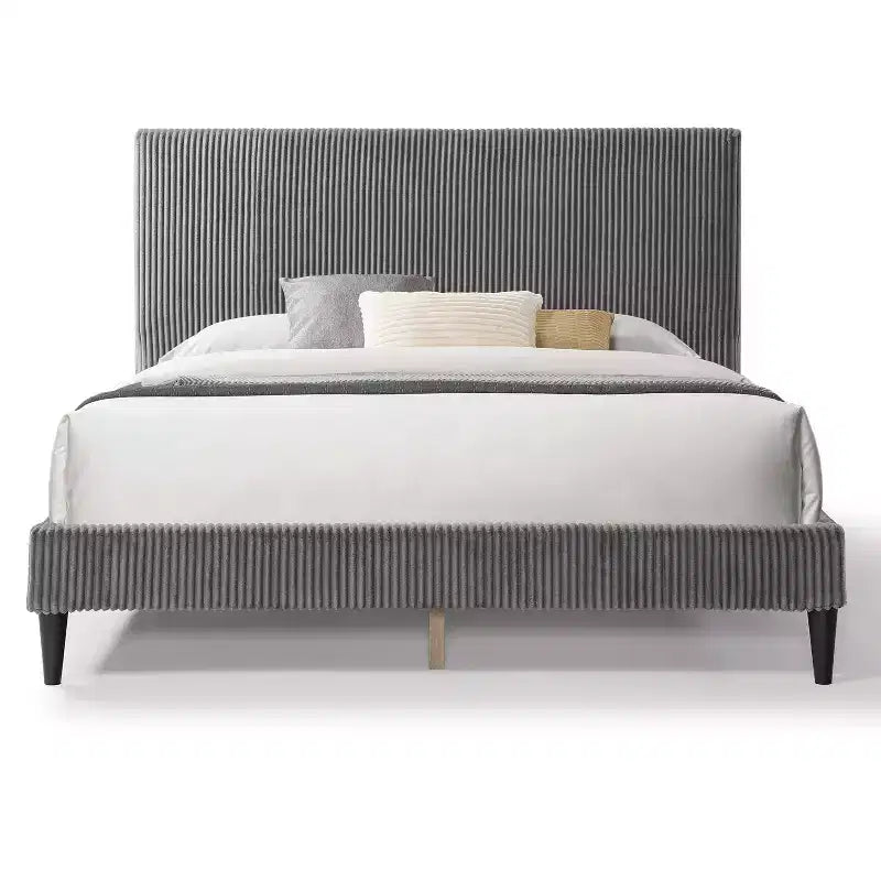 Letto a piattaforma Queen miBasics Beckman imbottito in velluto a coste con fodera rimovibile